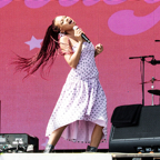Ravyn Lenae Boston Calling Concert Photo 1.jpg