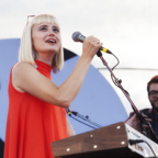 Lucius Green River Festival Concert Photo 3