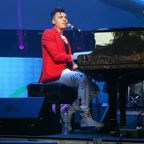 Shawn Hook Kiss108 Xfinity Center Concert Photo 2.jpg