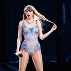 Taylor Swift Gillette Stadium Boston Concert Photo 15.jpg