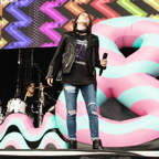 Tegan and Sara Boston Calling Concert Photo 2.jpg