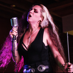 The Devil's Twins Thunder Road Somerville Concert Photo 3.jpg