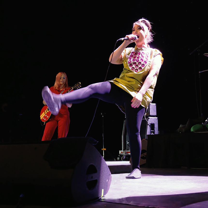 Roadrunner &bull; Boston &bull; 4/9/23