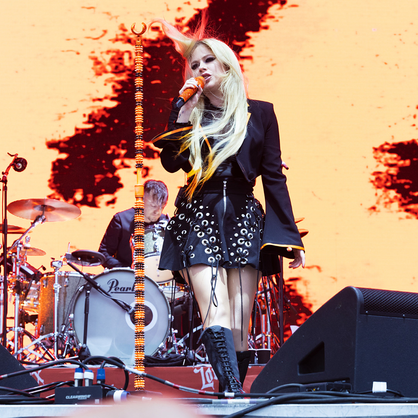 Avril Lavigne &bull; 5/27/22