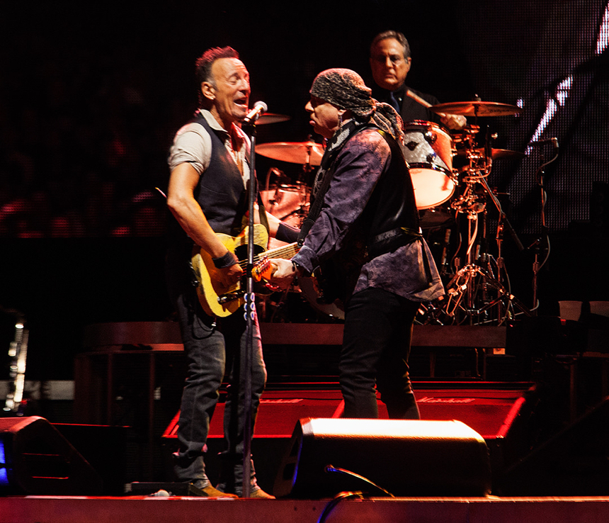 Gillette Stadium &bull;&nbsp;Foxborough, MA &bull;&nbsp;9/14/16