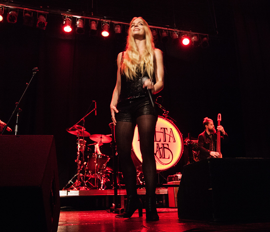 Cabot Theatre &bull;&nbsp;Beverly, MA &bull;&nbsp;5/5/16