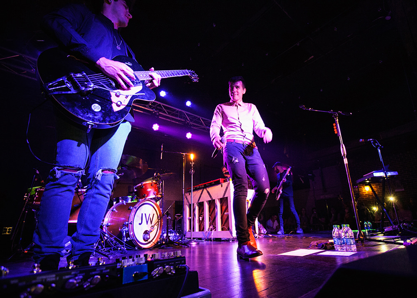 Brighton Music Hall &bull; Boston &bull; 5/25/16