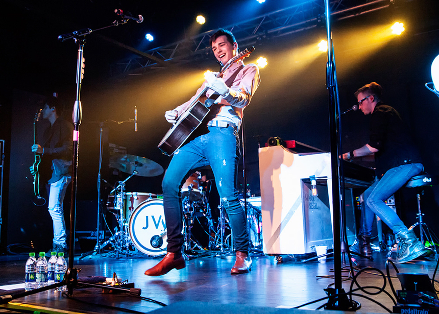 Brighton Music Hall &bull; Boston &bull; 5/25/16