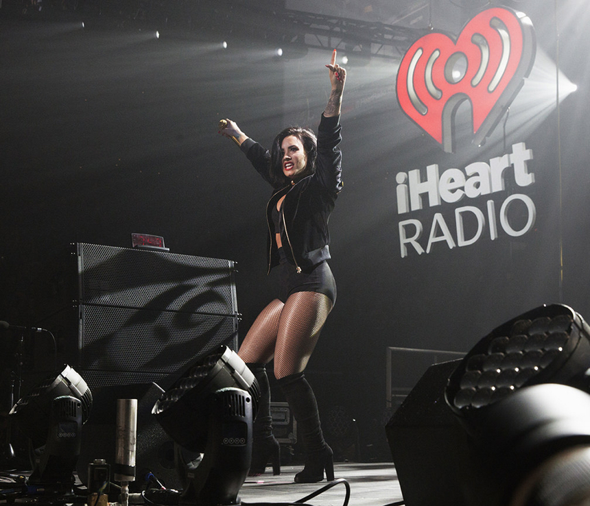 Demi Lovato &bull; Jingle Ball &bull;&nbsp;12/10/15