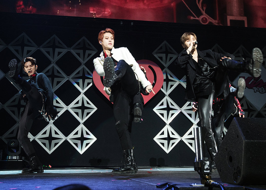 Monsta X &bull; Jingle Ball &bull;&nbsp;12/4/18