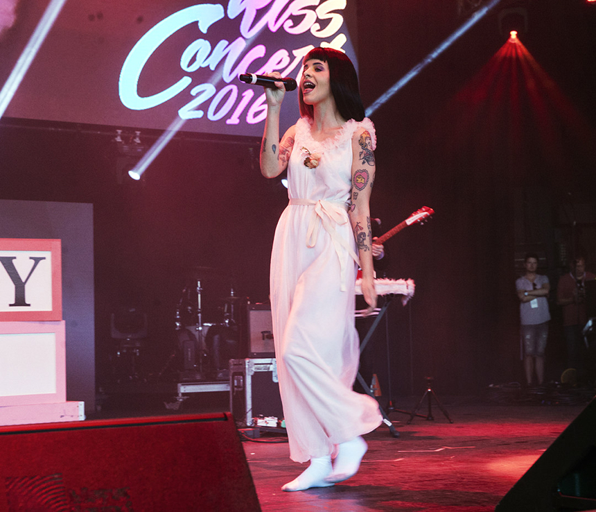 Melanie Martinez &bull; Mansfield, MA &bull; 6/18/16