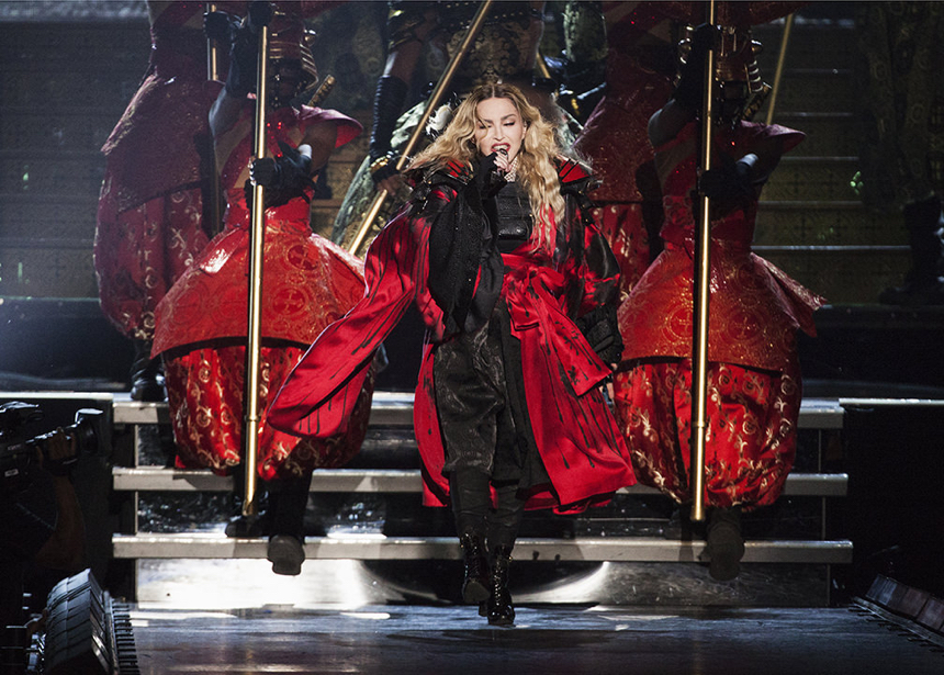 Madison Square Garden &bull;&nbsp;New York &bull; 9/16/15