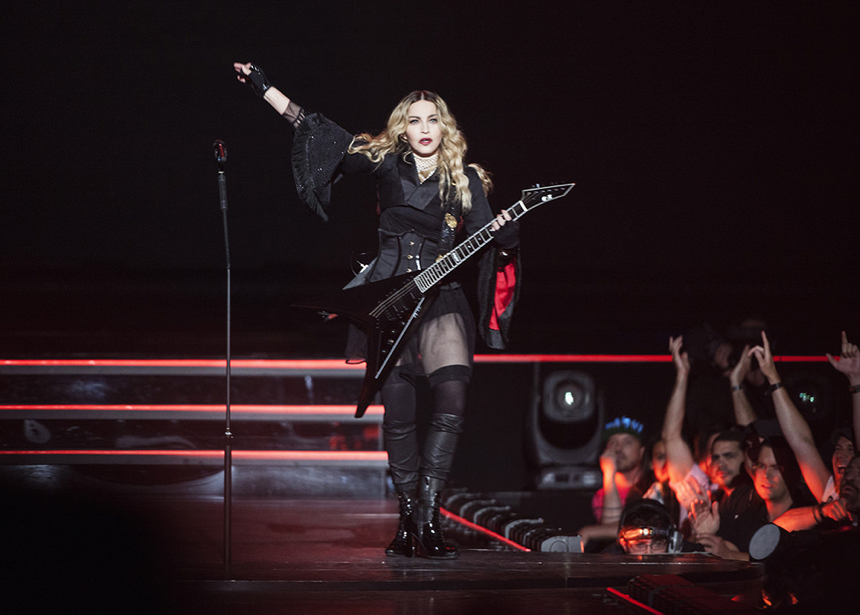 Madison Square Garden &bull;&nbsp;New York &bull; 9/16/15