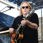 46 Warren Haynes Newport Folk Fest Concert Photo.jpg