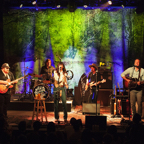 Nicki Bluhm Sinclair Concert Photo 7.jpg