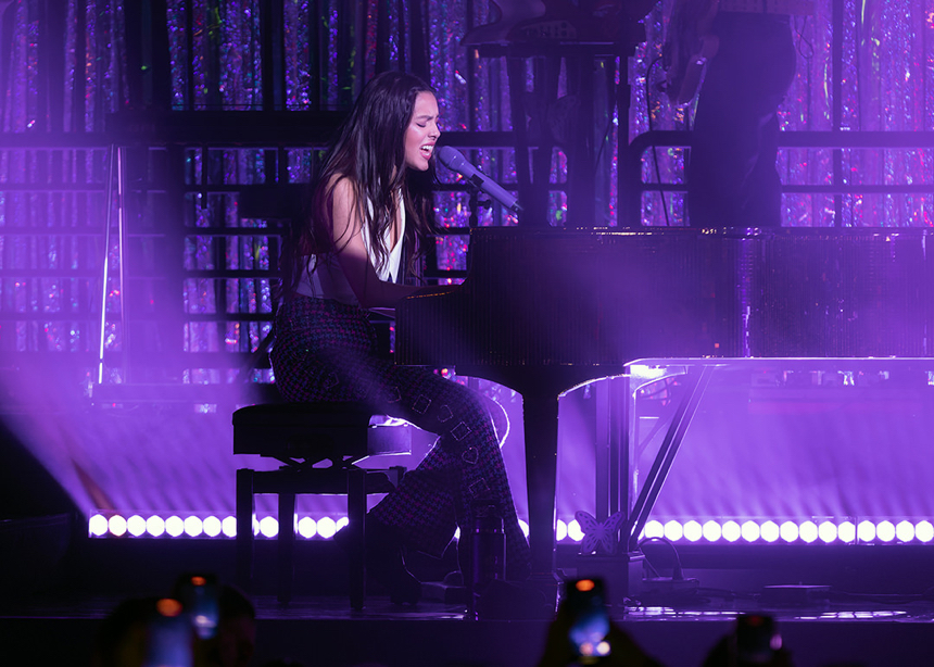 Roadrunner &bull; Boston &bull; 5/3/22