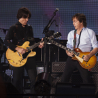 paul mccartney fenway park boston concert photo 16