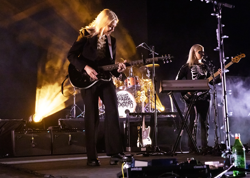 Leader Bank Pavilion &bull; Boston &bull; 9/27/21